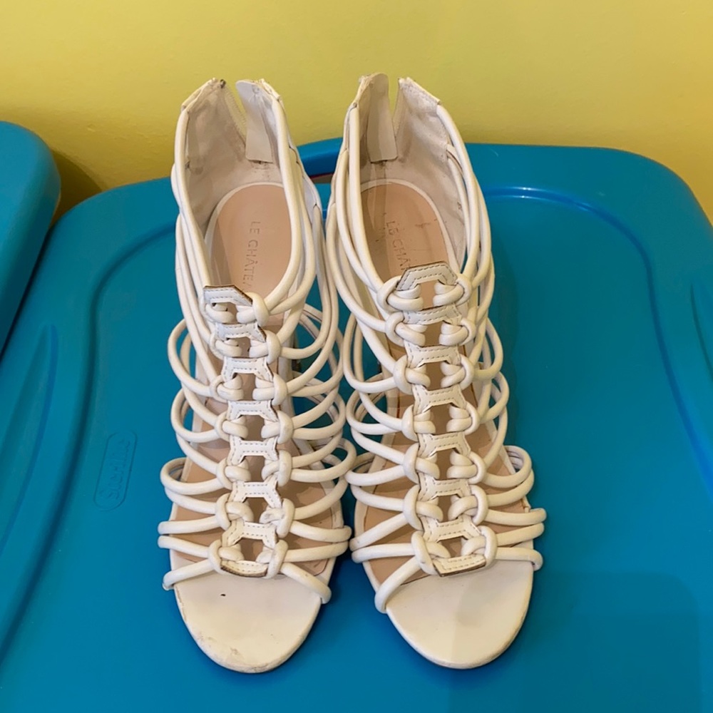 Le chateau white stilettos size 10/40